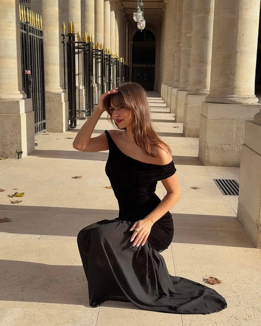 Sexy Black Velvet One-shoulder Maxi Dress Lady Chic Solid Off-shoulder Waist Cinching Slim Long Dresses Women Evening Party Gown